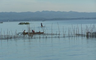 Fishermen off Sipaway Island